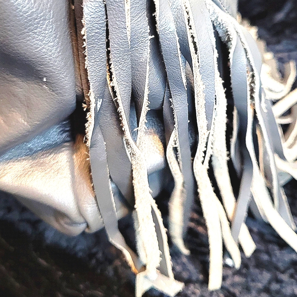 BOHO SOFT LEATHER HOBO BAG FRINGE & CONCHOS - Picture 8 of 13
